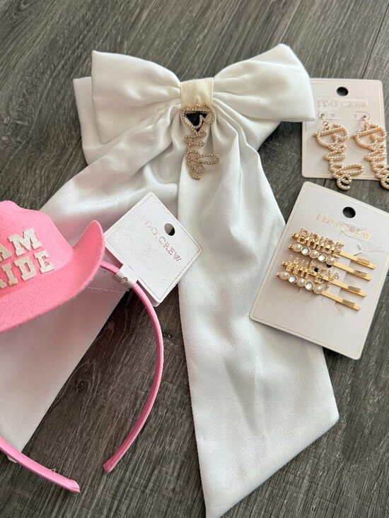 Accessories - NWT Bride To Be Bridal I Do Crew Accessory 4 piece Bundle Earrings Hair